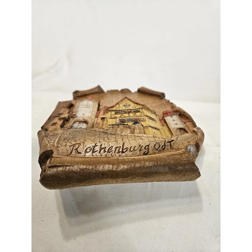 Vintage 3D Carved Resin Plonlein Rothenburg Germany Scroll Picture Souvenir